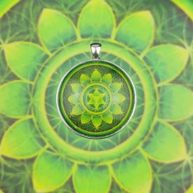   Szívcsakra medál-kulcstartó 43mm x 10mm Nagy méretű, letisztult