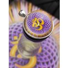 Om, Aum szimbólum medál-kulcstartó 33mm x 15mm Letisztult, magas lencsés